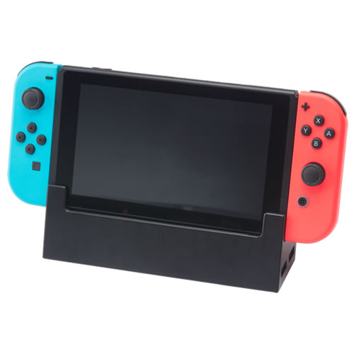 Nintendo Switch本体をCYBER・LANポート付きドック（SWITCH用）に接続
