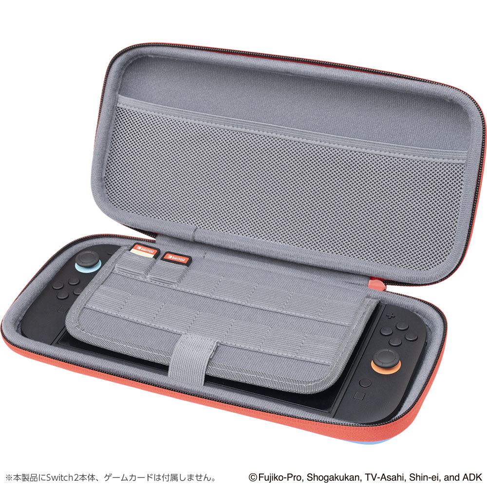 周辺機器を収納できるメッシュポケット、Switch2／Switch用ゲームカードを最大14枚収納できるポケット付き