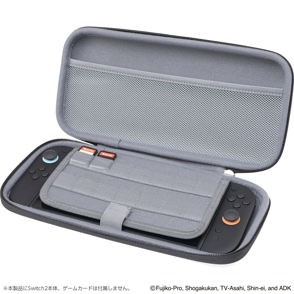 周辺機器を収納できるメッシュポケット、Switch2／Switch用ゲームカードを最大14枚収納できるポケット付き