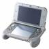 CYBER・シリコングリップ（New 3DS LL用）をNew 3DS LLに装着  » Click to zoom ->