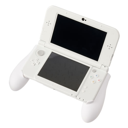 CYBER・ラバーコートグリップ2（New 3DS LL用）〈ホワイト〉をNew 3DS LLに装着