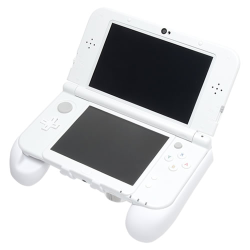 CYBER・ラバーコートグリップ スリム（New 3DS LL用）〈ホワイト〉﻿﻿をNew 3DS LLに装着